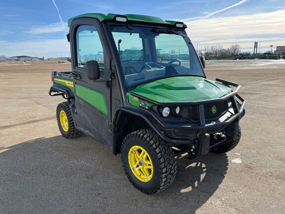 2024 John Deere XUV835R ATV