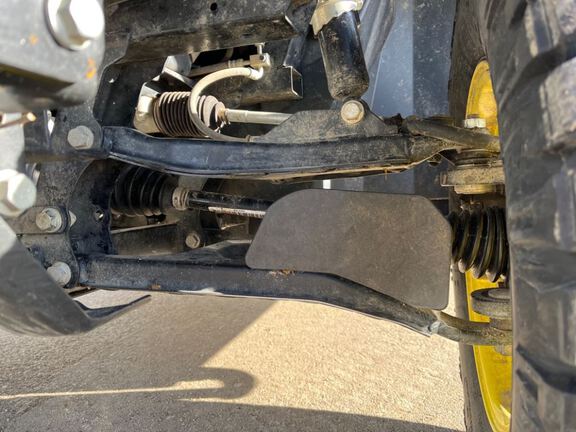 2024 John Deere XUV835R ATV