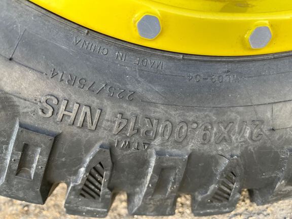 2024 John Deere XUV835R ATV