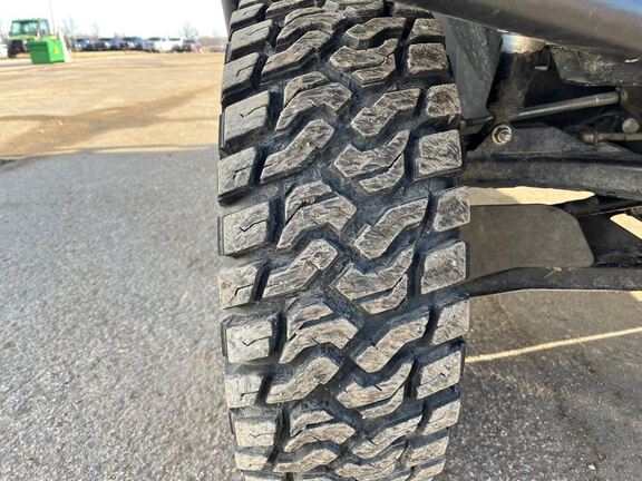 2024 John Deere XUV835R ATV