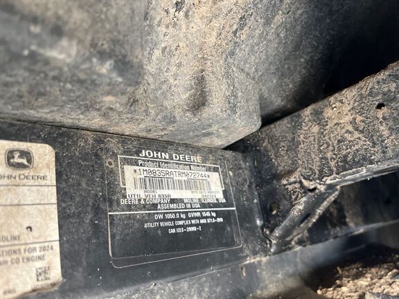 2024 John Deere XUV835R ATV