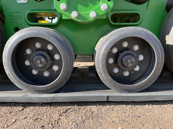 2024 John Deere 9RX 640 Tractor Rubber Track