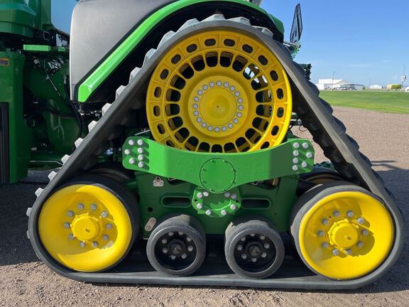 2024 John Deere 9RX 640 Tractor Rubber Track