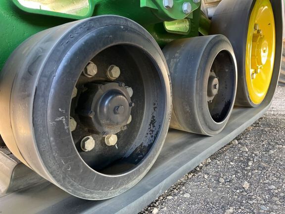 2024 John Deere 9RX 640 Tractor Rubber Track