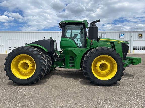 2024 John Deere 9R 640 Tractor 4WD