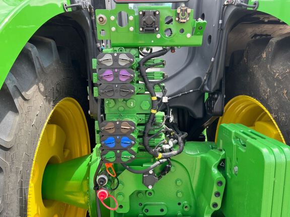 2024 John Deere 9R 640 Tractor 4WD