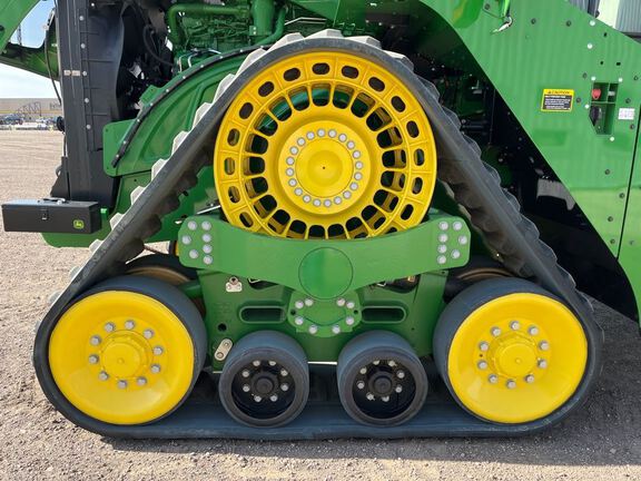 2024 John Deere 9RX 640 Tractor Rubber Track
