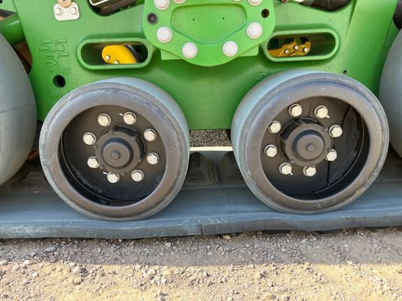 2024 John Deere 9RX 640 Tractor Rubber Track