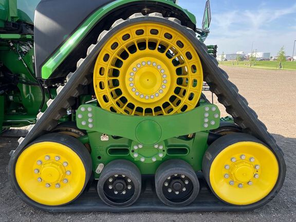 2024 John Deere 9RX 640 Tractor Rubber Track