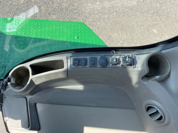 2024 John Deere 9RX 640 Tractor Rubber Track