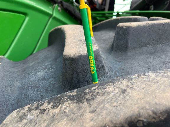 2024 John Deere 9R 640 Tractor 4WD