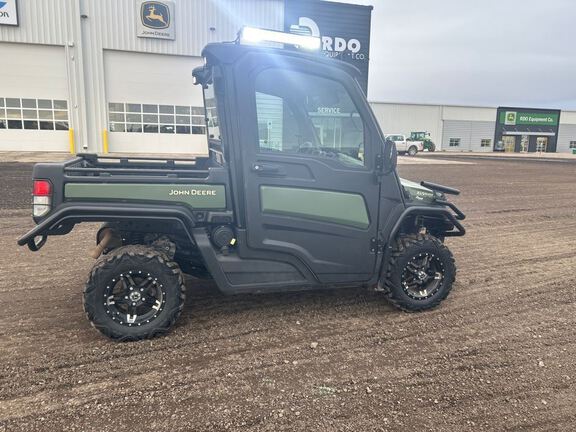 2024 John Deere XUV835R ATV
