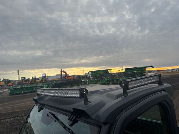 2024 John Deere XUV835R ATV