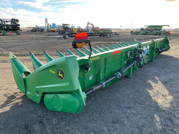 2024 John Deere C18R Header Corn Head