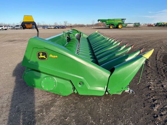 2024 John Deere C18R Header Corn Head