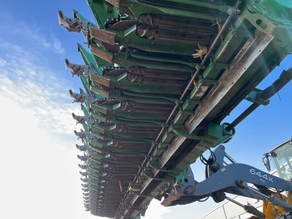 2024 John Deere C18R Header Corn Head