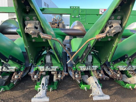 2024 John Deere C18R Header Corn Head