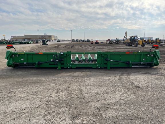 2024 John Deere C18R Header Corn Head