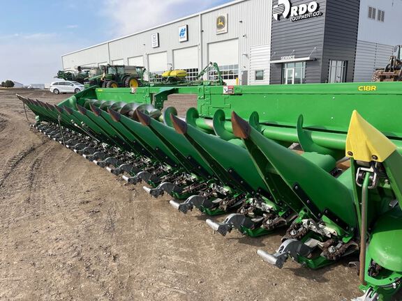 2024 John Deere C18R Header Corn Head