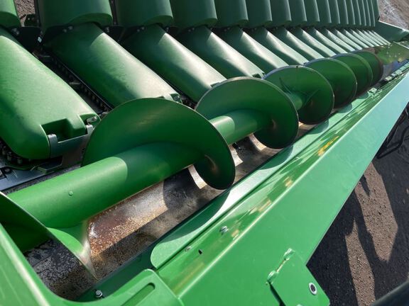 2024 John Deere C18R Header Corn Head