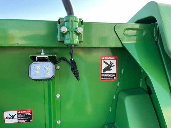 2024 John Deere C18R Header Corn Head