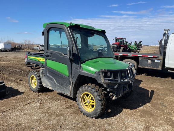 2022 John Deere XUV835R ATV