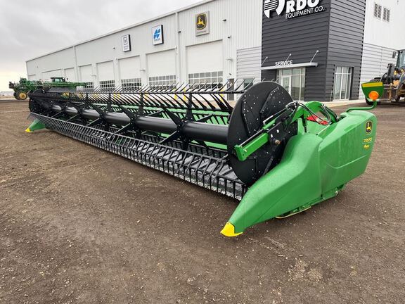 2019 John Deere 735FD Header Combine