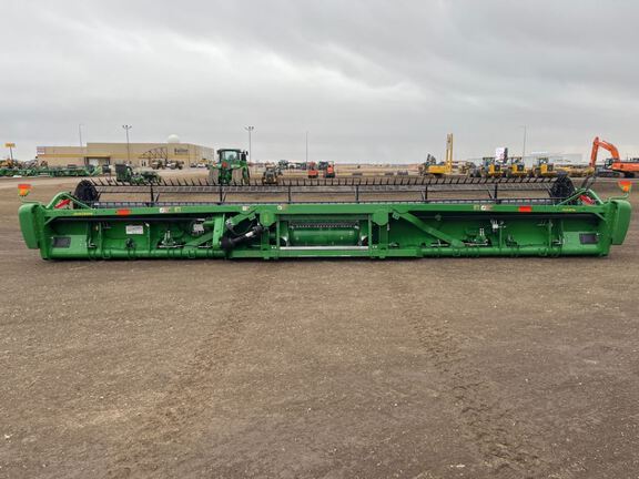 2019 John Deere 735FD Header Combine
