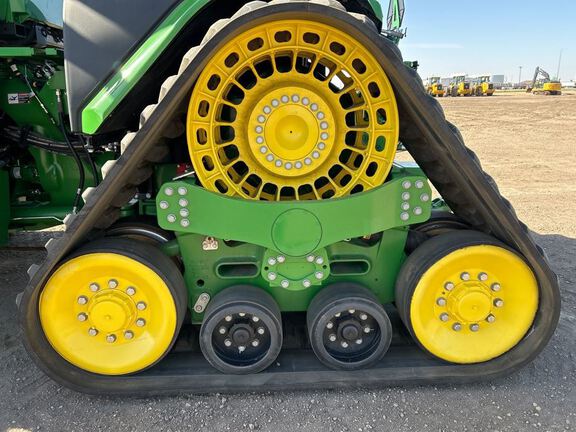 2024 John Deere 9RX 640 Tractor Rubber Track