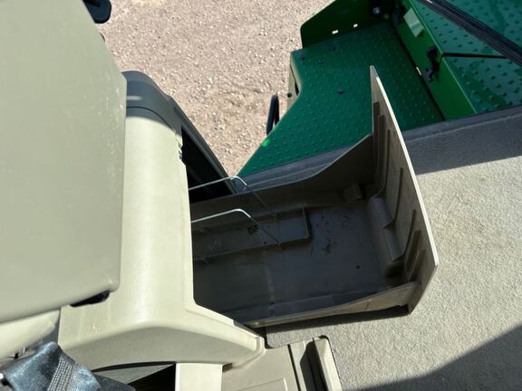 2024 John Deere 9RX 640 Tractor Rubber Track