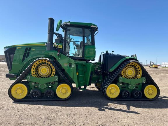 2024 John Deere 9RX 640 Tractor Rubber Track