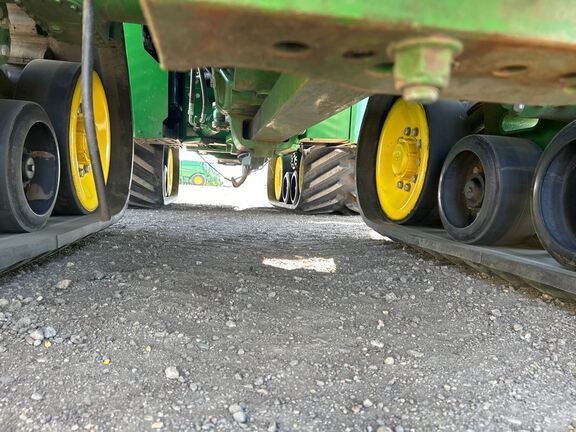 2024 John Deere 9RX 640 Tractor Rubber Track