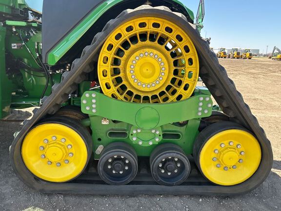 2024 John Deere 9RX 640 Tractor Rubber Track