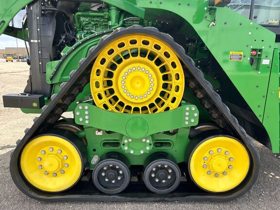 2024 John Deere 9RX 640 Tractor Rubber Track