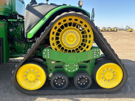 2024 John Deere 9RX 540 Tractor Rubber Track