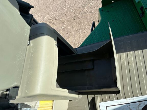 2024 John Deere 9RX 540 Tractor Rubber Track