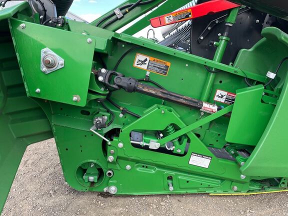 2024 John Deere RD45F Header Combine