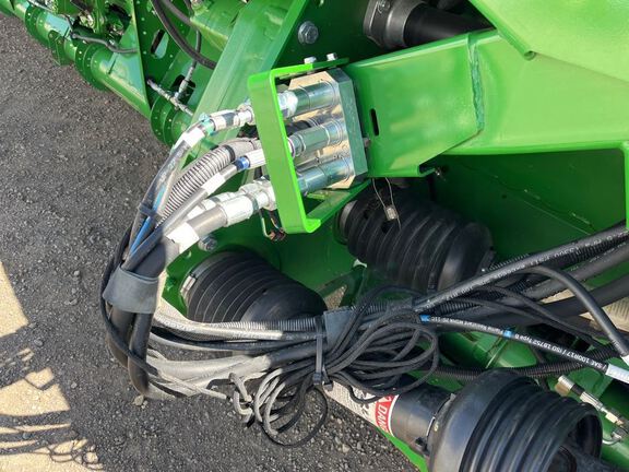 2024 John Deere RD45F Header Combine