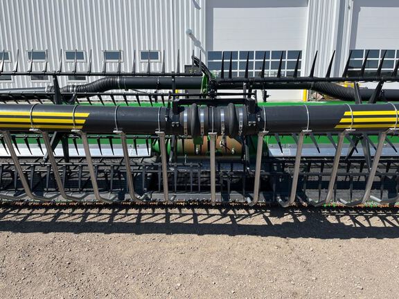 2024 John Deere RD45F Header Combine