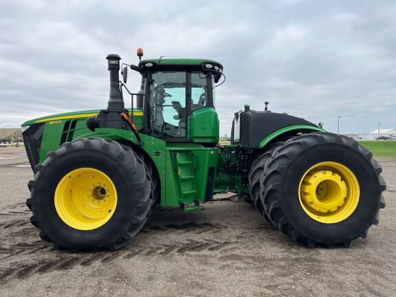 2017 John Deere 9570R Tractor 4WD