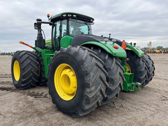 2017 John Deere 9570R Tractor 4WD