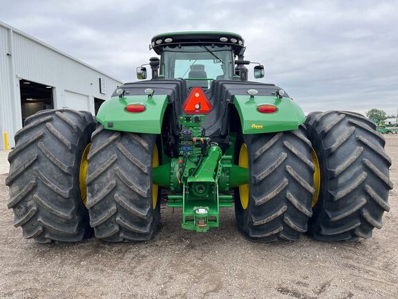 2017 John Deere 9570R Tractor 4WD