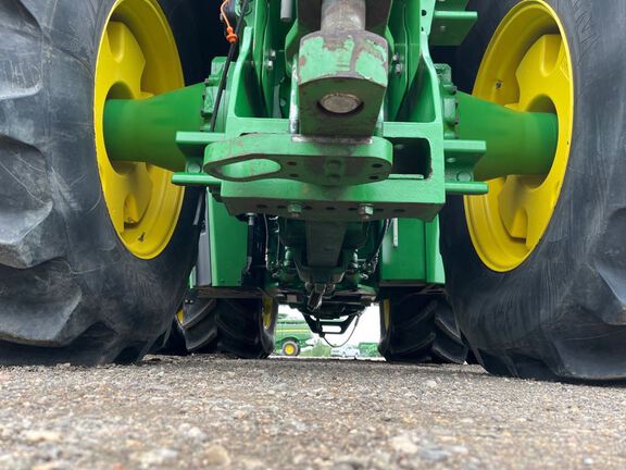 2017 John Deere 9570R Tractor 4WD