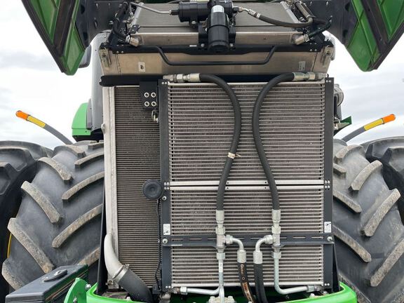 2017 John Deere 9570R Tractor 4WD