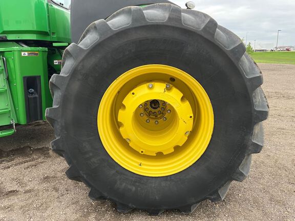 2017 John Deere 9570R Tractor 4WD