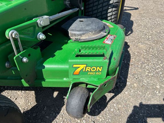 2018 John Deere Z950R Mower/Zero Turn