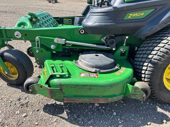 2018 John Deere Z950R Mower/Zero Turn
