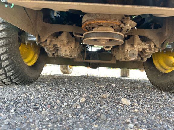 2018 John Deere Z950R Mower/Zero Turn