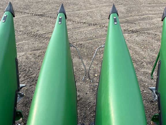 2022 John Deere C18R Header Corn Head