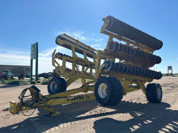 2017 Degelman PROTILL 40 Disk